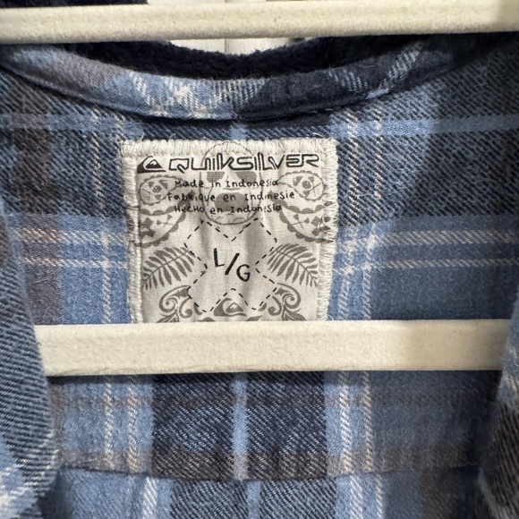 Quicksilver little boys flannel with hoodie - Picture 4 of 5